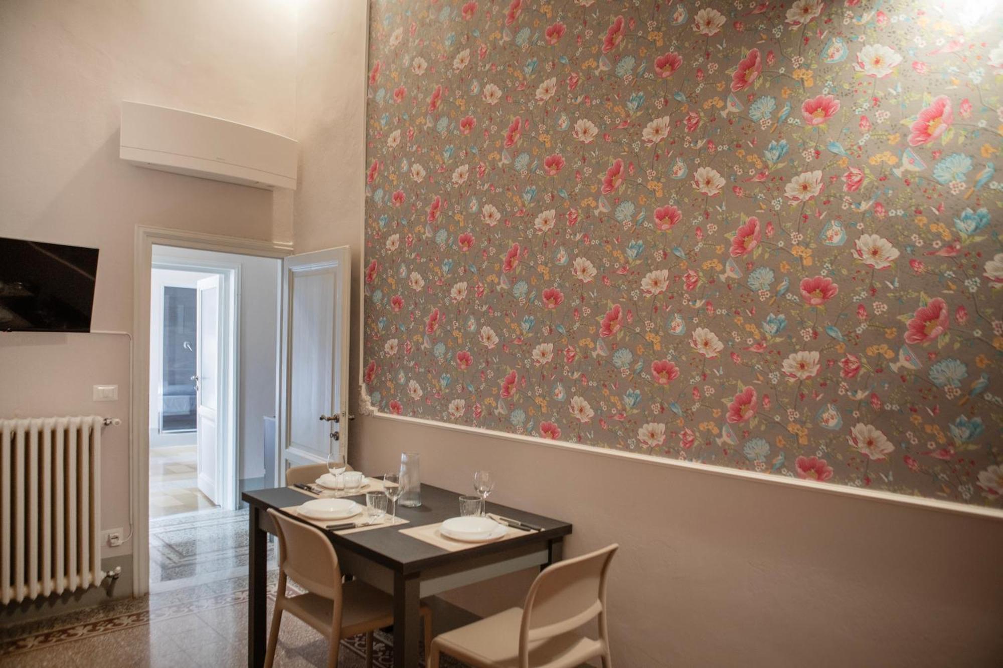 Buonarroti Boutique Apartment Florence Exterior photo